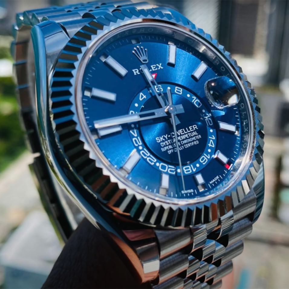Sky-Dweller Blue Dial Steel White Gold Mens Watch 326934 - LITELUX