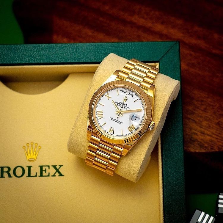 ROLEX 228238 DAY-DATE 40MM PRESIDENT 18K YELLOW GOLD SILVER ROMAN DIAL - LITELUX