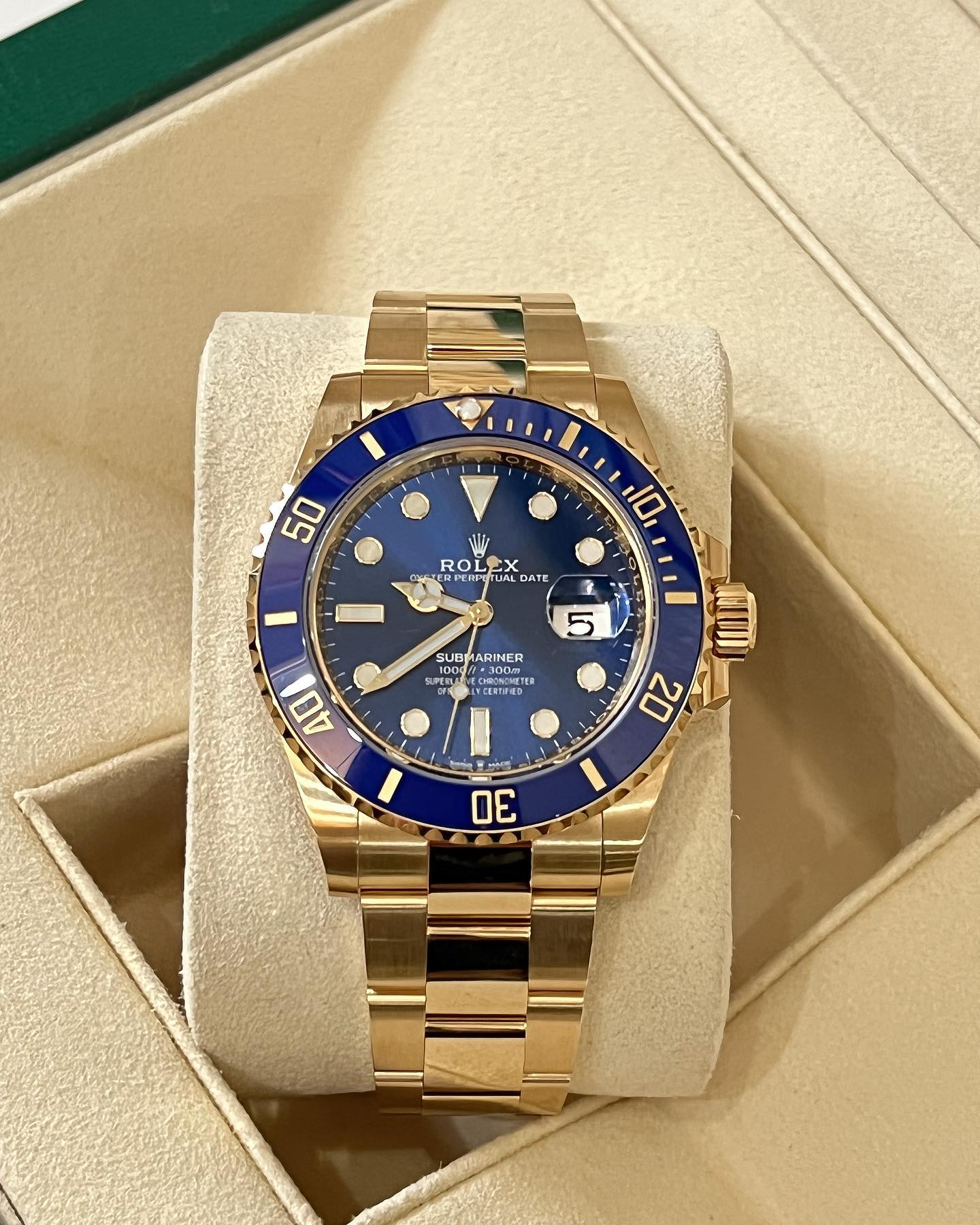 Rolex Perpetual Submariner m126618ln Series - LITELUX
