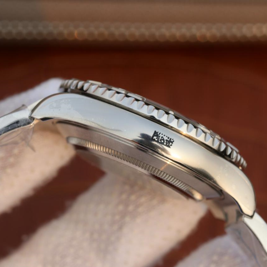 Yacht Master 1 Pure Silver ( Black & White Dial ) Stainless Steel 40mm - LITELUX