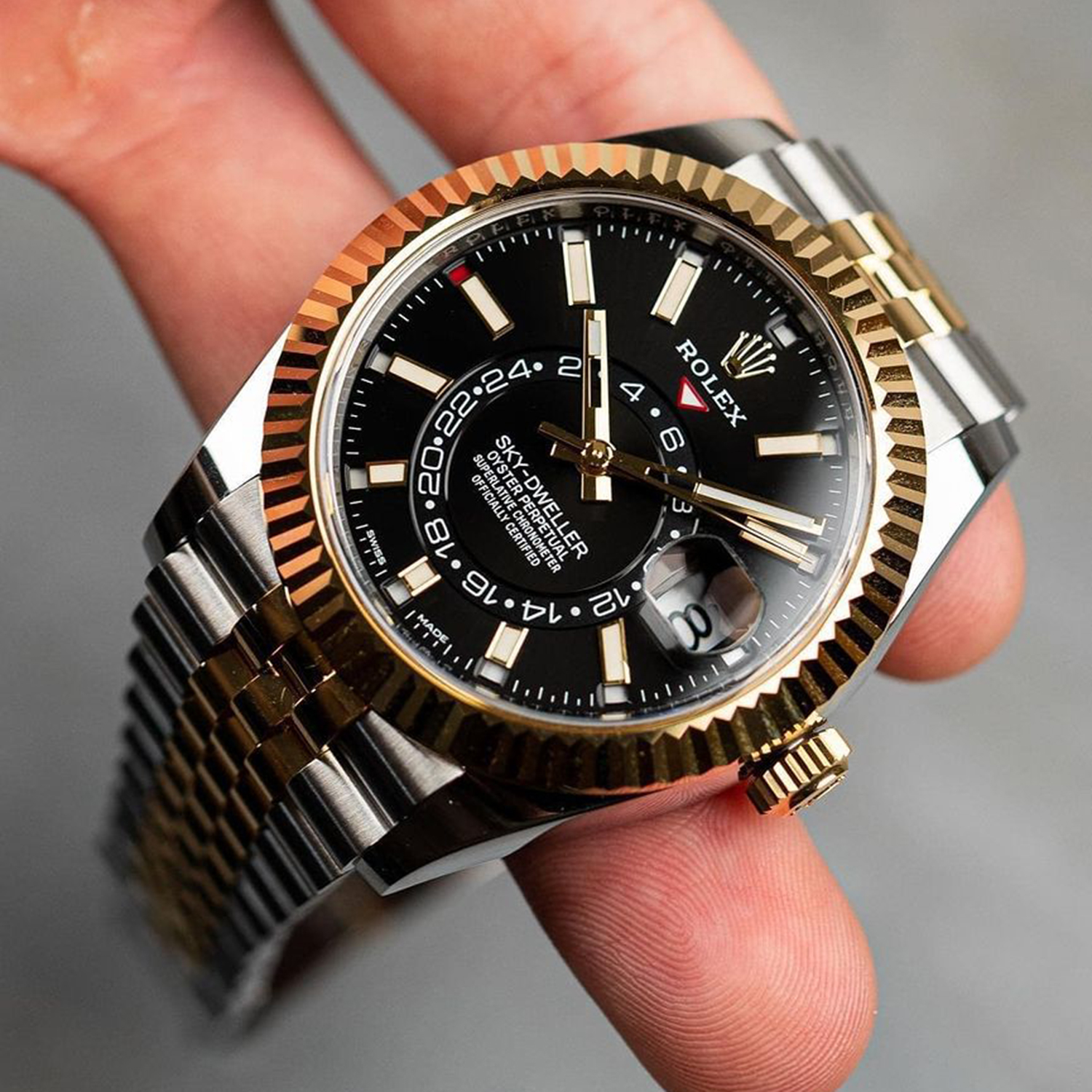 Rolex Sky-Dweller Black Dial Two-Tone 42mm 326933-0005 Unworn - LITELUX