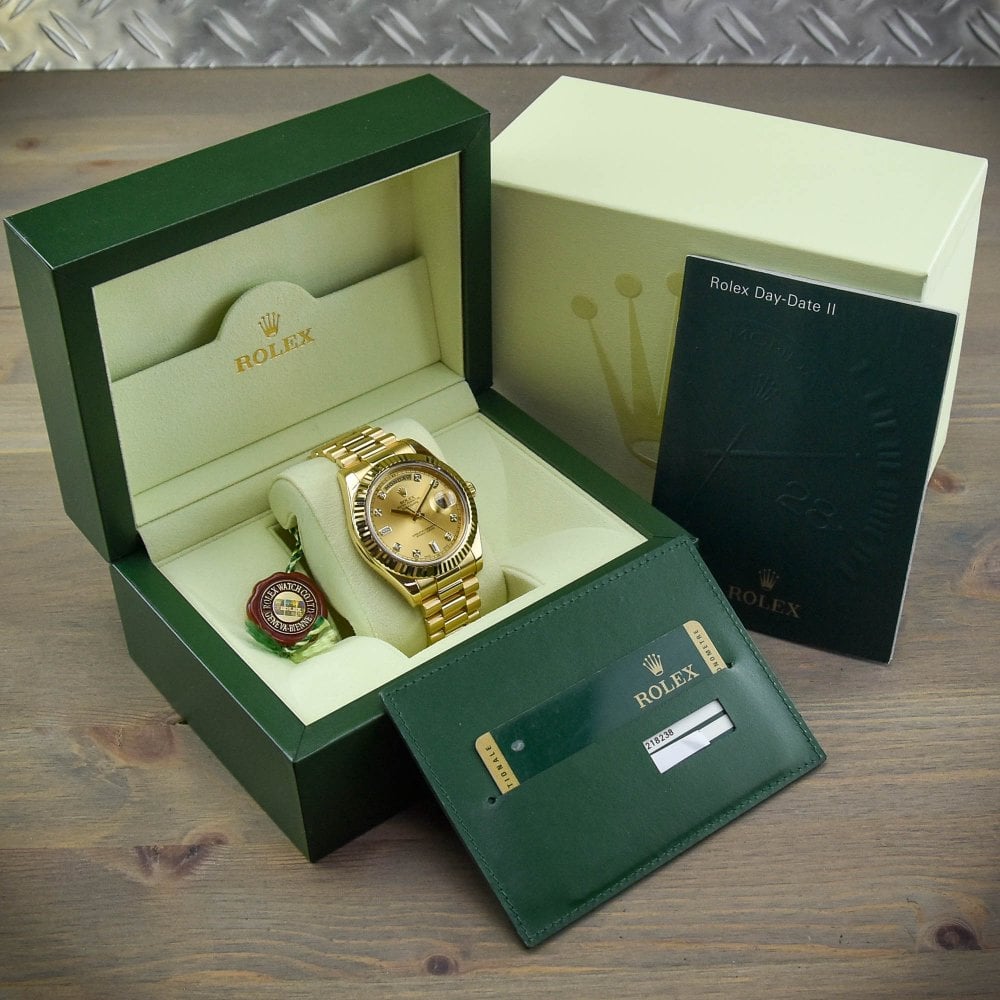ROLEX 228238 DAY-DATE 40MM PRESIDENT 18K YELLOW GOLD SILVER ROMAN DIAL - LITELUX