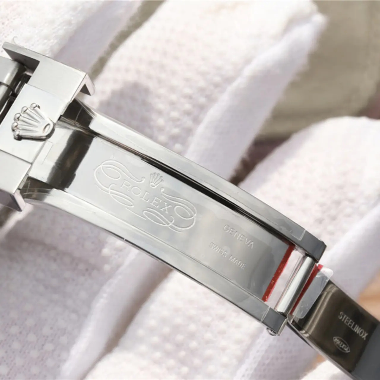Rolex SUBMARINER SILVER BLUE / RED DIAMOND 40MM - LITELUX