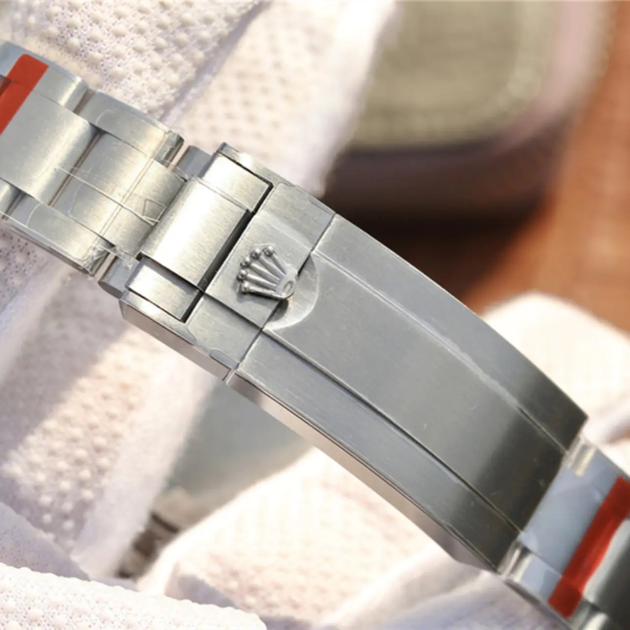 Rolex SUBMARINER SILVER BLUE / RED DIAMOND 40MM - LITELUX