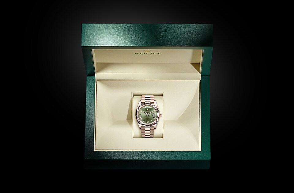 Rolex Day-Date President 40mm 18ct Everose Gold 228235-0025 Unworn - LITELUX