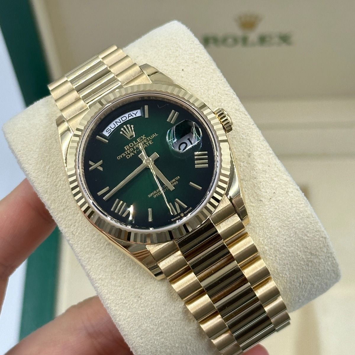 RLX Day-Date M128238-0118 36mm - LITELUX