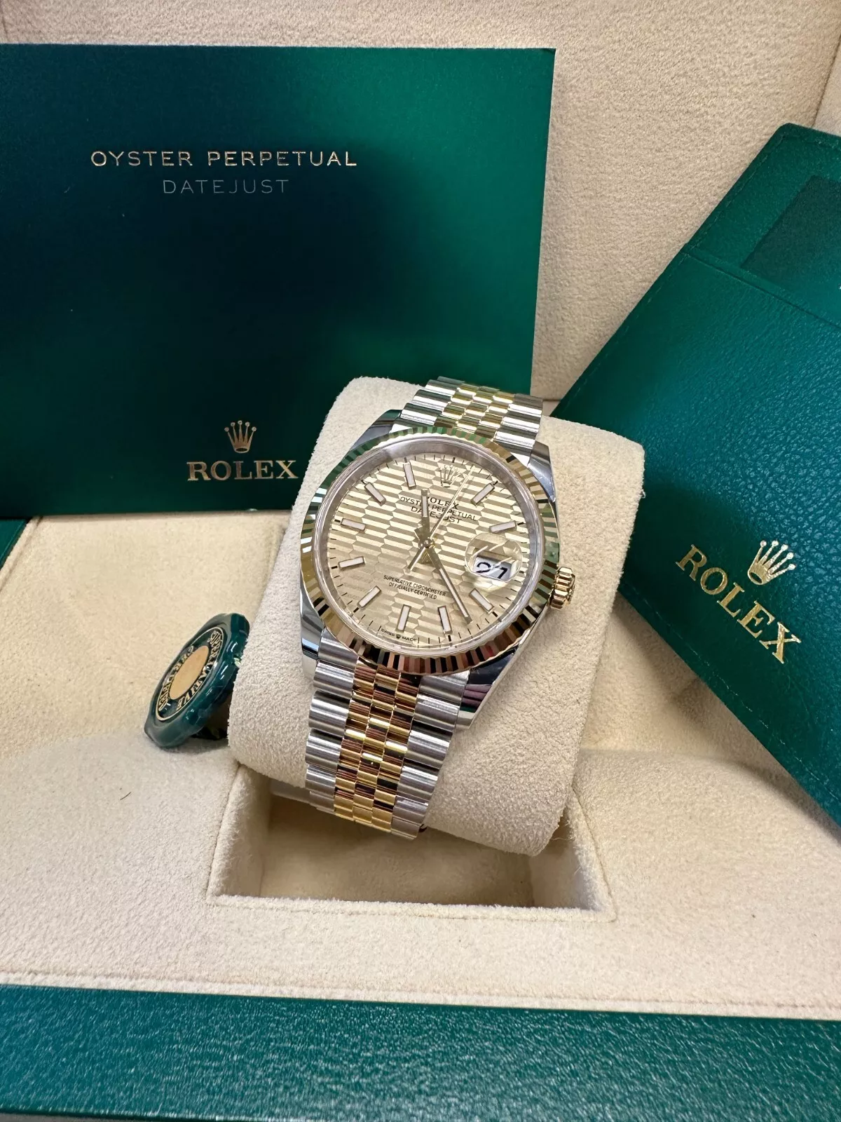 RLX Datejust 36mm 126233 Golden Fluted Motif 36mm Dial Oyster Bracelet - LITELUX