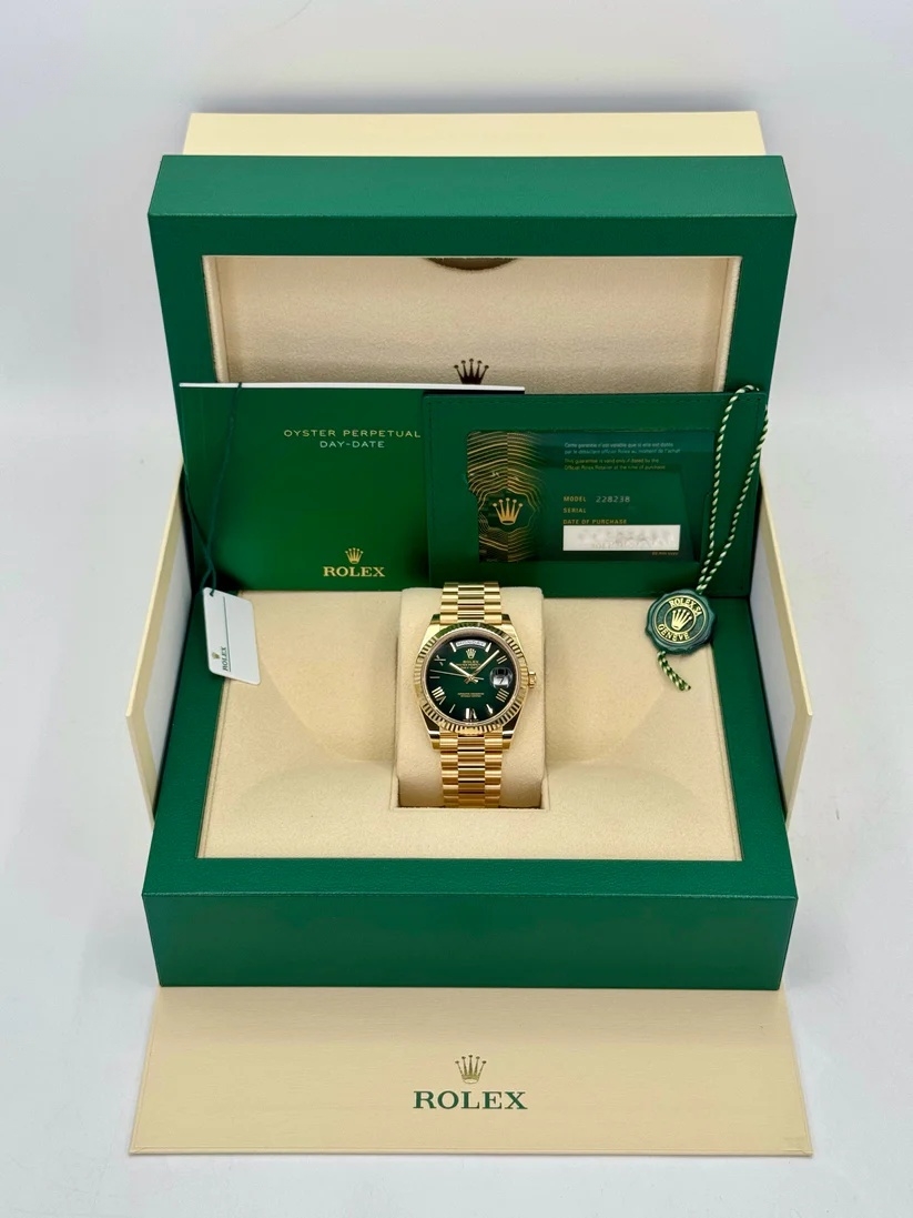RLX Yellow Gold President Day Date 40mm Green Roman Ombre Dial - 228238 - LITELUX