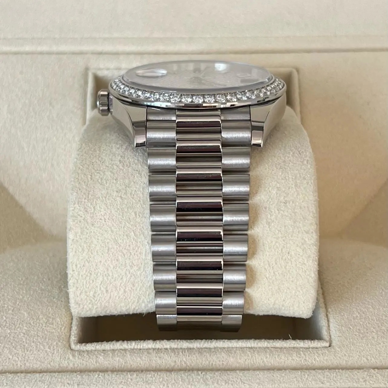 RLX 228349RBR-0036 Day-Date 40mm 18k White Gold Paved With Diamonds Watch - LITELUX