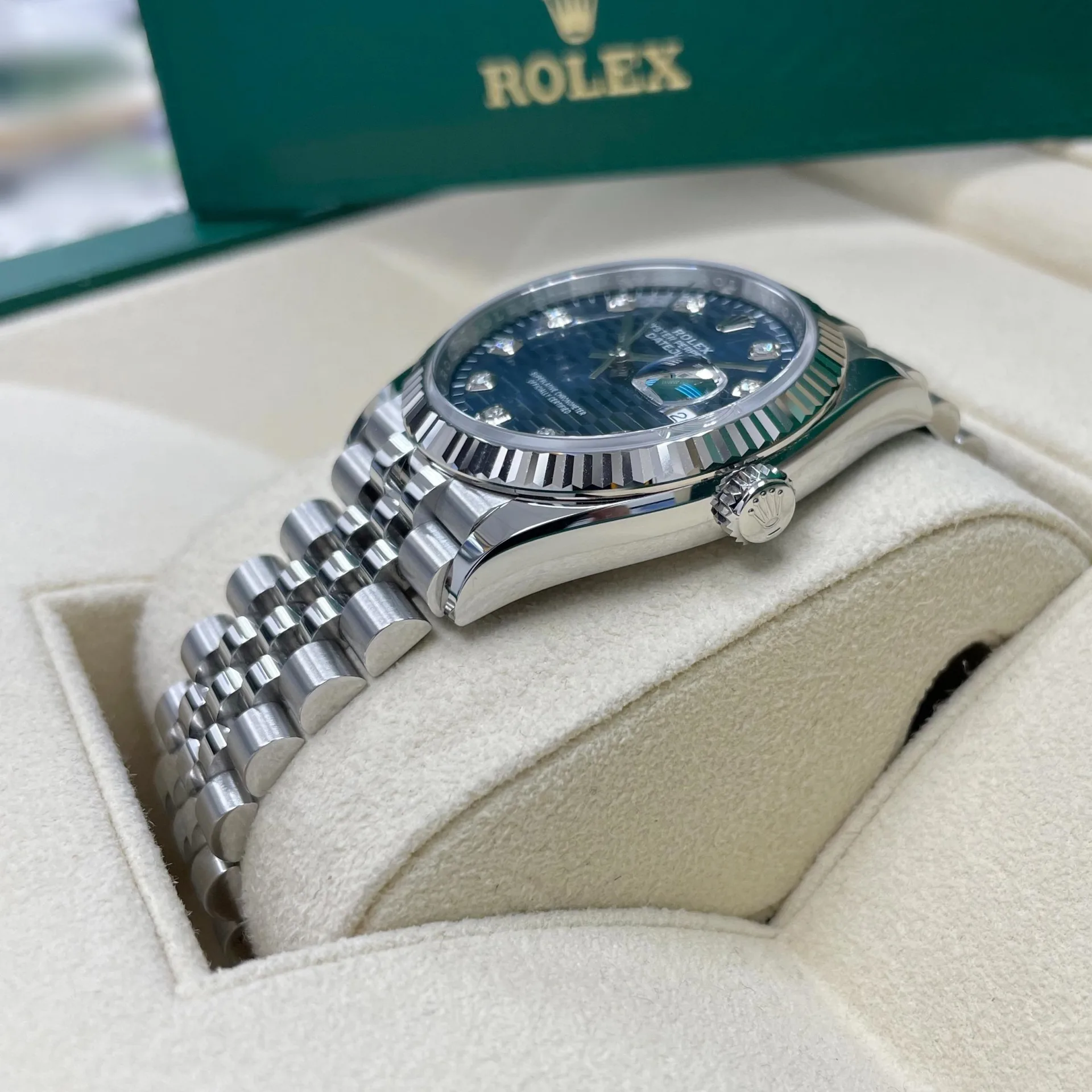 RLX Datejust 36mm 126234 Blue Fluted Motif Diamond Dial Jubilee Bracelet Watch - LITELUX