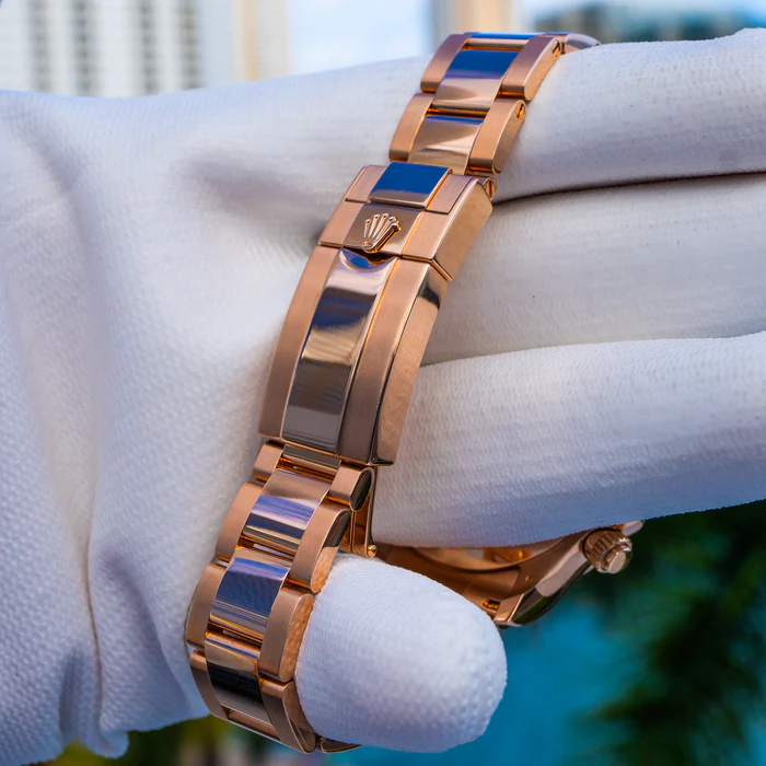 Rolex Cosmograph Daytona m116595RBOW 40mm - LITELUX