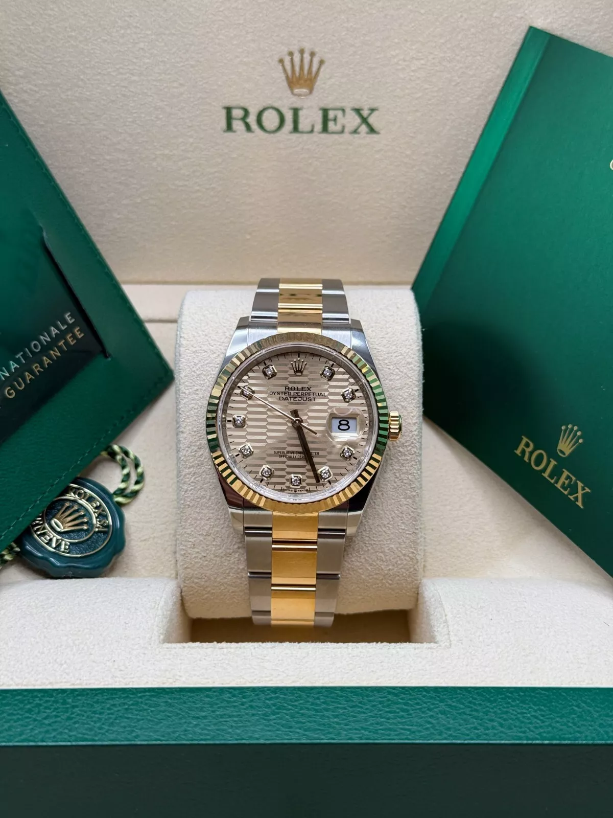 RLX Datejust 36mm 126233 Champagne Fluted Motif Diamond Dial Jubilee Bracelet - LITELUX