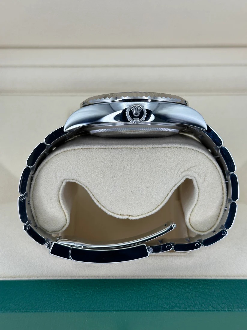 RLX Sky-Dweller 42mm 336934-0003 Stainless Steel White Dial Oyster - LITELUX