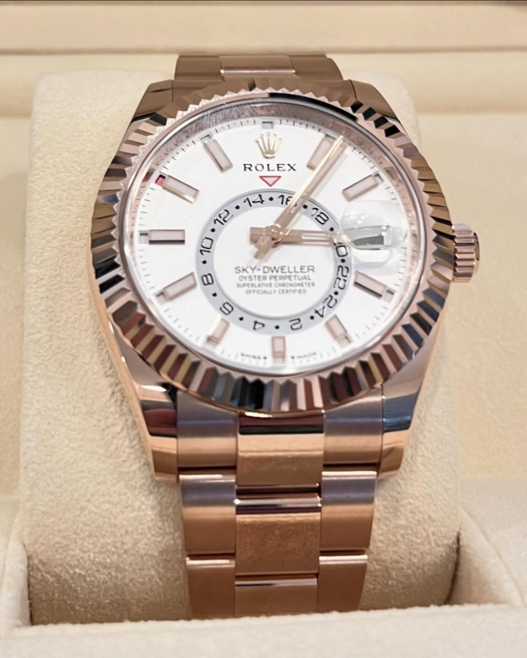 RLX Sky-Dweller 42mm 336935-0003 Rose Gold White Dial Oyster - LITELUX