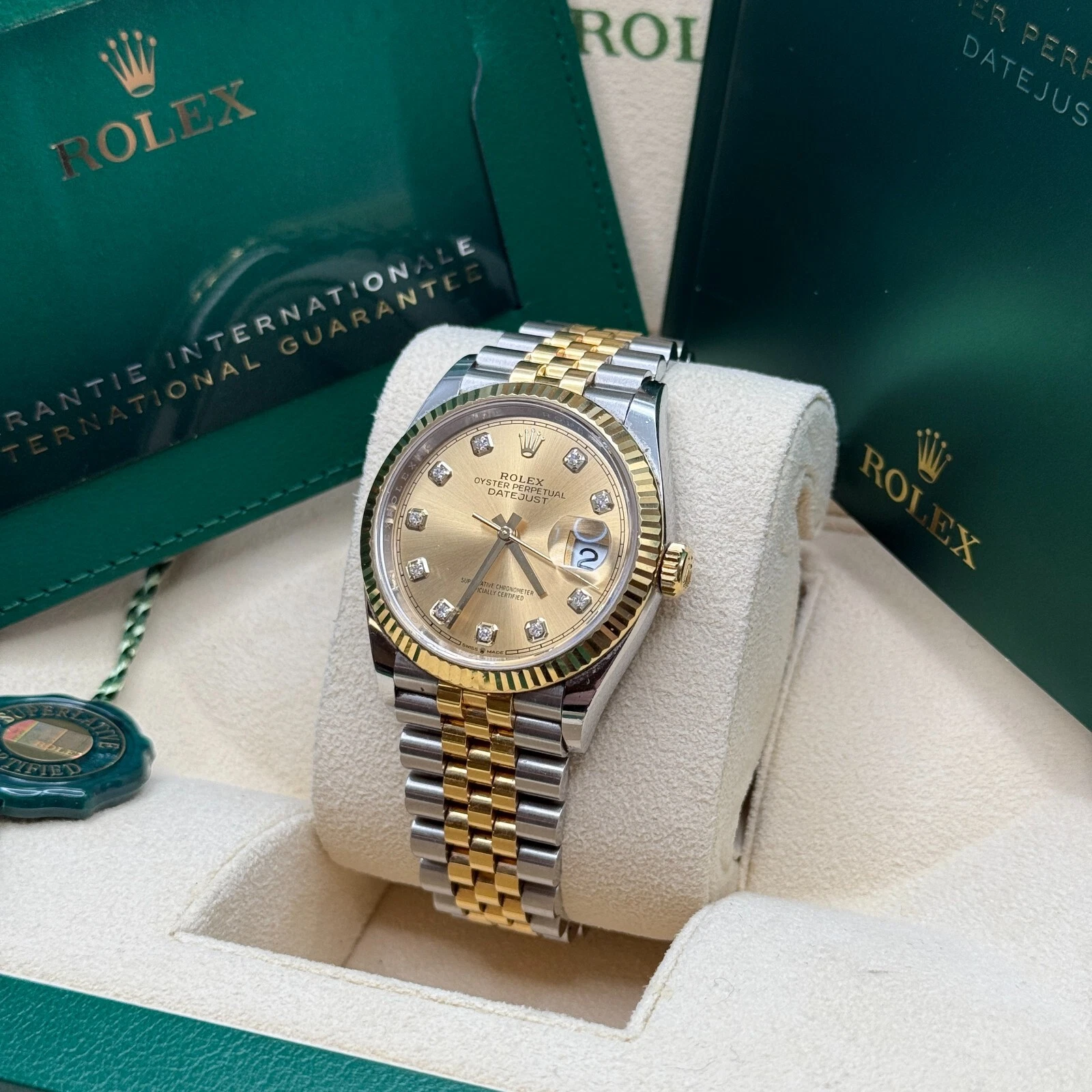 RLX Datejust 36mm 126233 Champagne Dial Jubilee Bracelet Watch - LITELUX