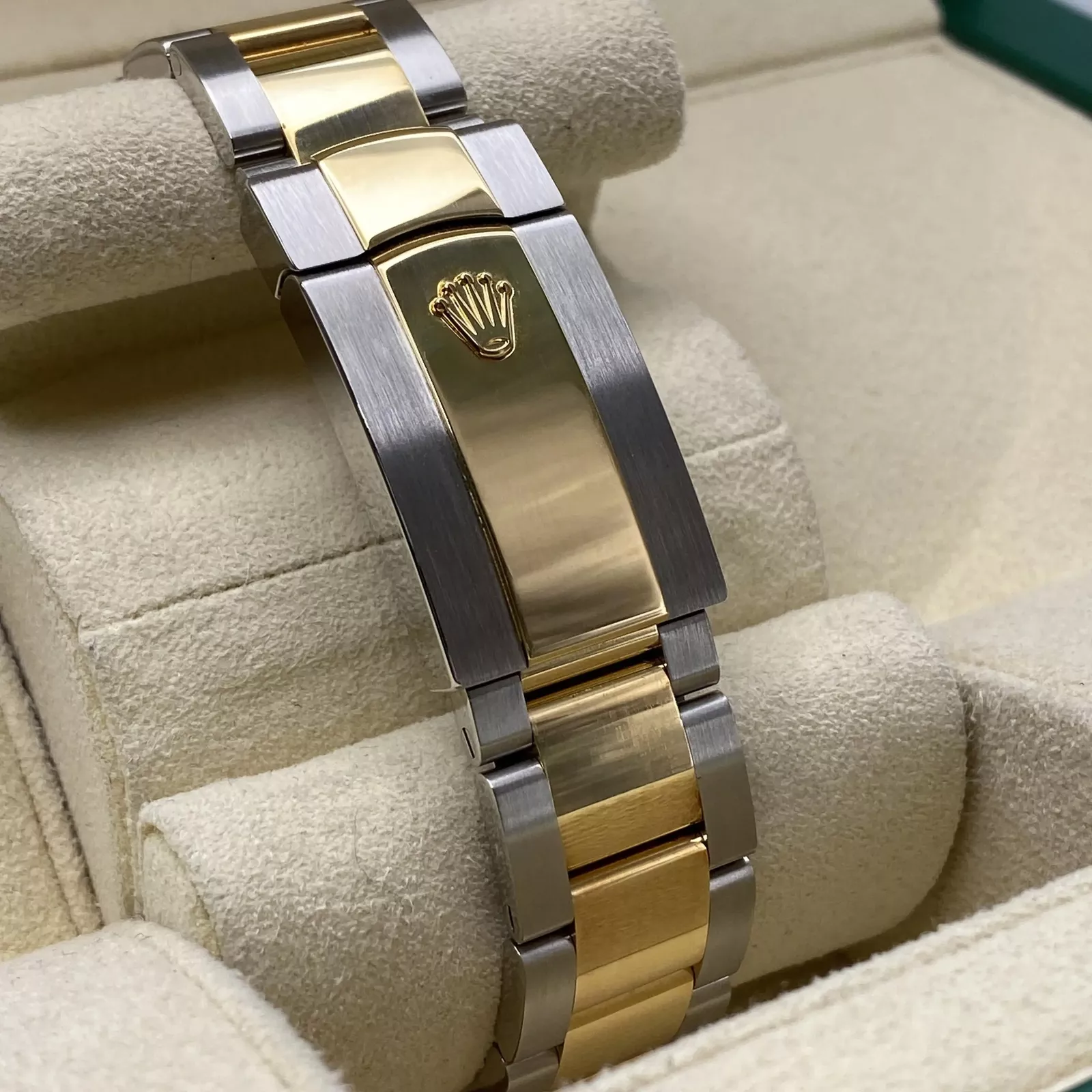 RLX Datejust 36mm 126233 Custom Black Dial Jubilee Bracelet Watch - LITELUX