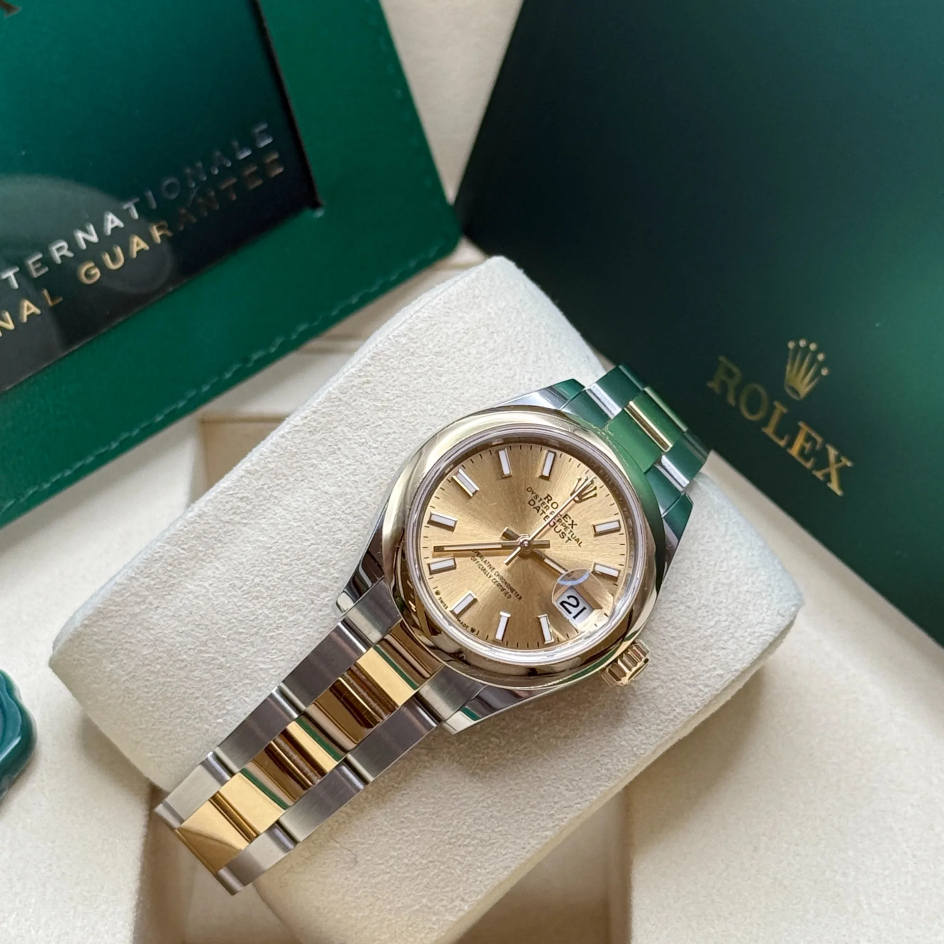 RLX Lady-Datejust 28mm 279163 Champagne Dial Oyster Bracelet - LITELUX