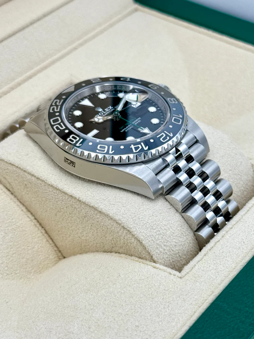 RLX GMT-Master II 40mm 126710GRNR-0003 Black Dial Jubilee Watch - LITELUX