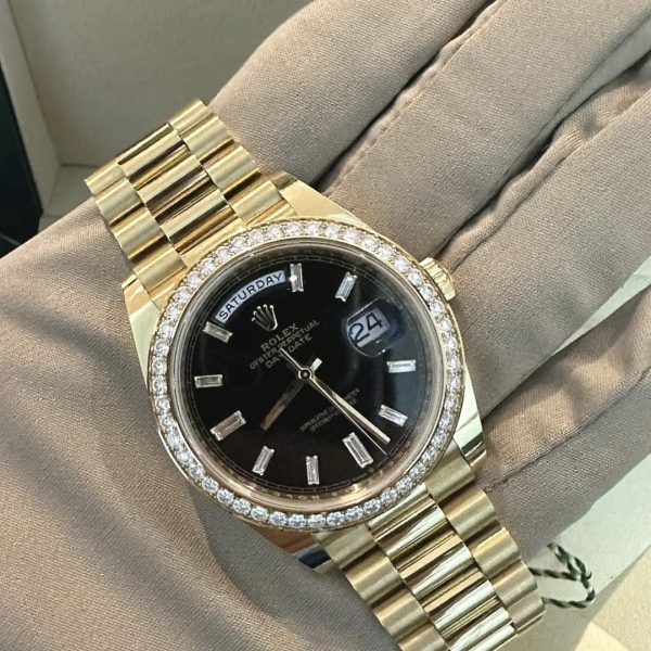 RLX Day-Date 40mm Black Diamond Dial and Diamond Bezel Yellow Gold President Bracelet 228348RBR-0001 - LITELUX