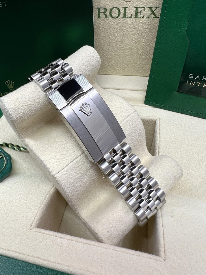 RLX Datejust 36mm 126234 Datejust Aubergine Purple Diamond Roman Oyster Stainless Steel - LITELUX