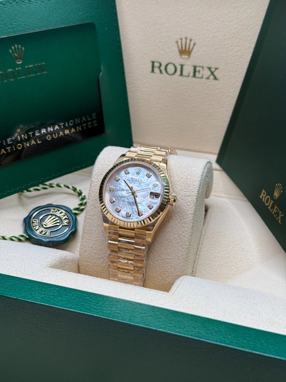 RLX Datejust m278278-0010 Mother-of-Pearl 31mm Dial President Bracelet Watch - LITELUX