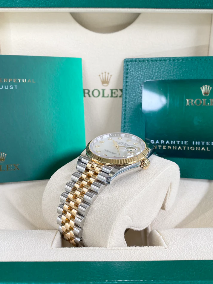 RLX Datejust 36mm 126233 MOP Diamond Dial Jubilee Two-Tone Bracelet Watch - LITELUX