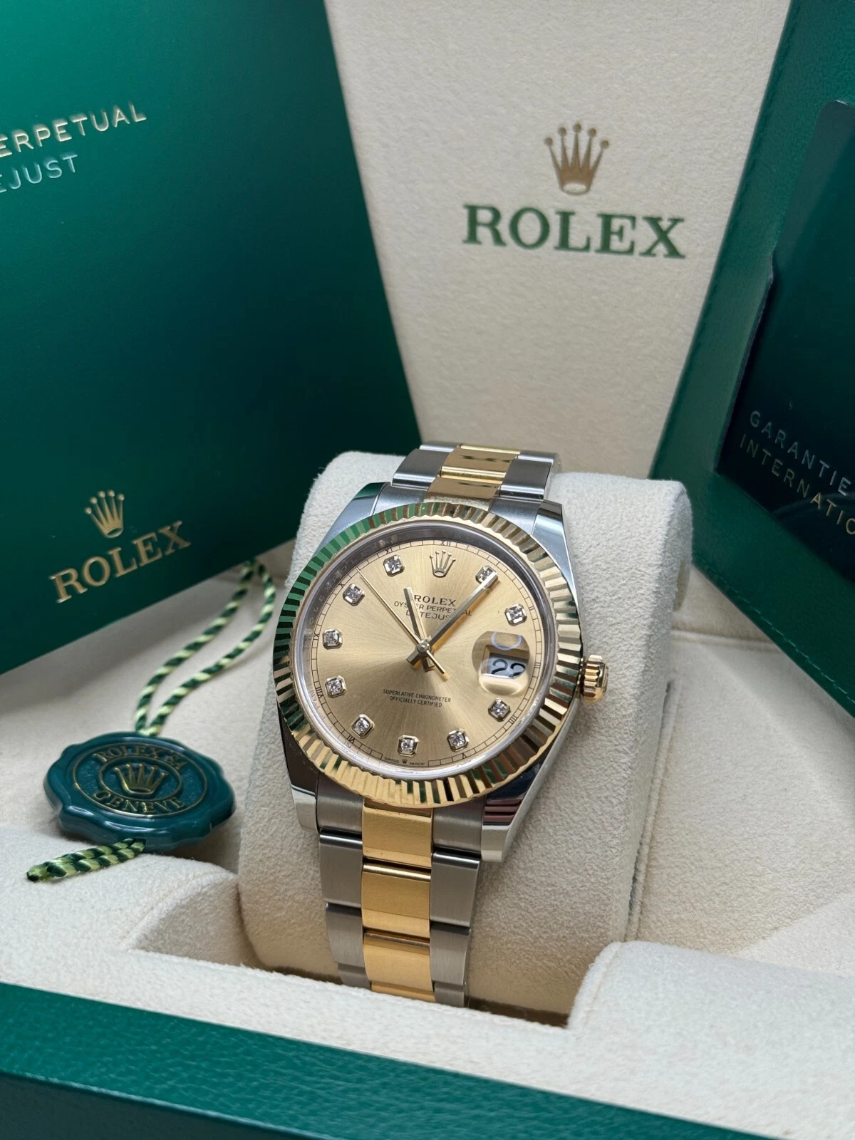 RLX Datejust 41mm Two-Tone Yellow Gold Fluted Bezel Champagne Diamond Dial Oyster - 126333 - LITELUX