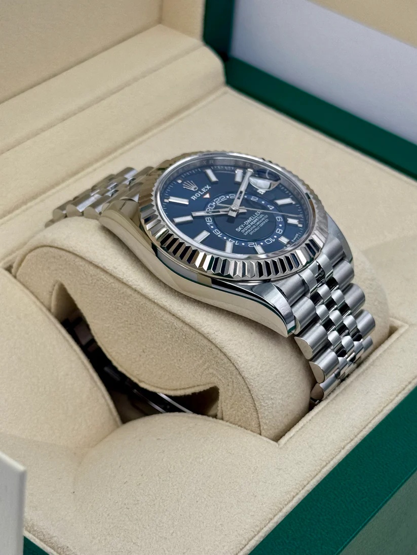RLX Sky-Dweller 42mm 336934-0006 Stainless Steel Blue Dial Jubilee - LITELUX