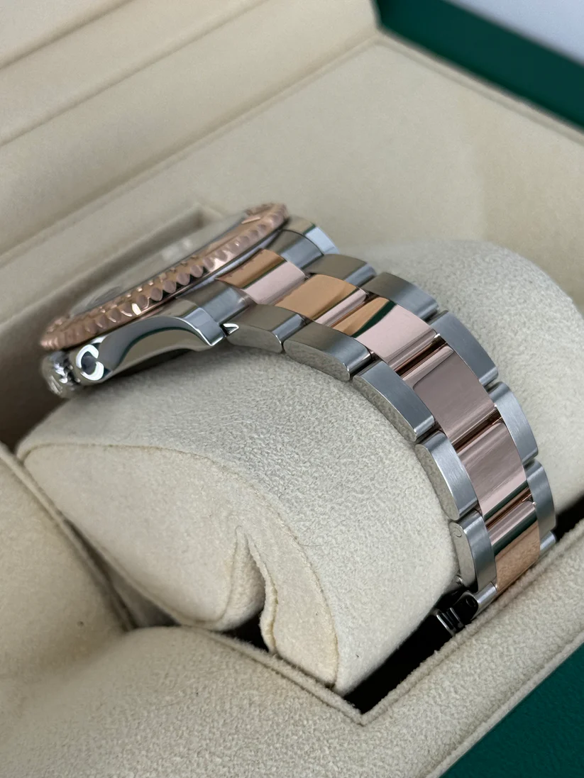 RLX Yacht-Master 37mm Steel and Everose Gold Watch - Black Dial - Oyster Bracelet 268621 - LITELUX