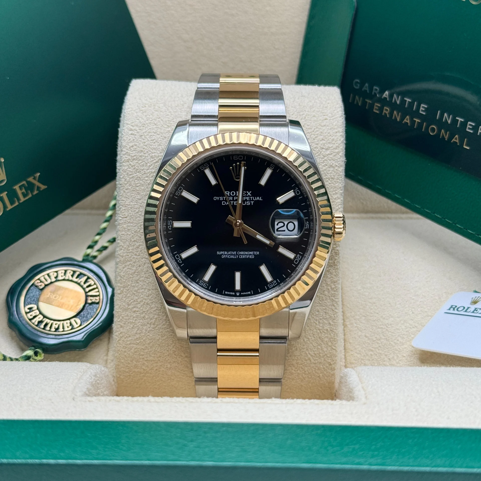 RLX Datejust 41mm Two-Tone Yellow Gold Fluted Bezel Black Index Dial Jubilee - 126333 - LITELUX