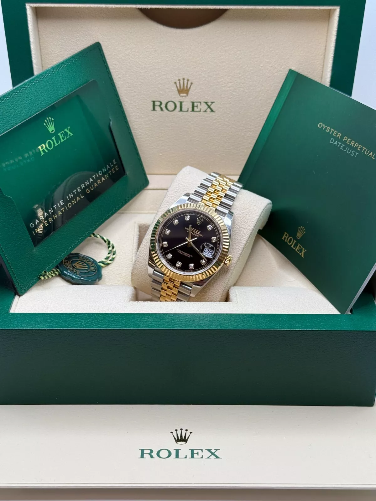 RLX Datejust 36mm 126233 Custom Black Dial Jubilee Bracelet Watch - LITELUX