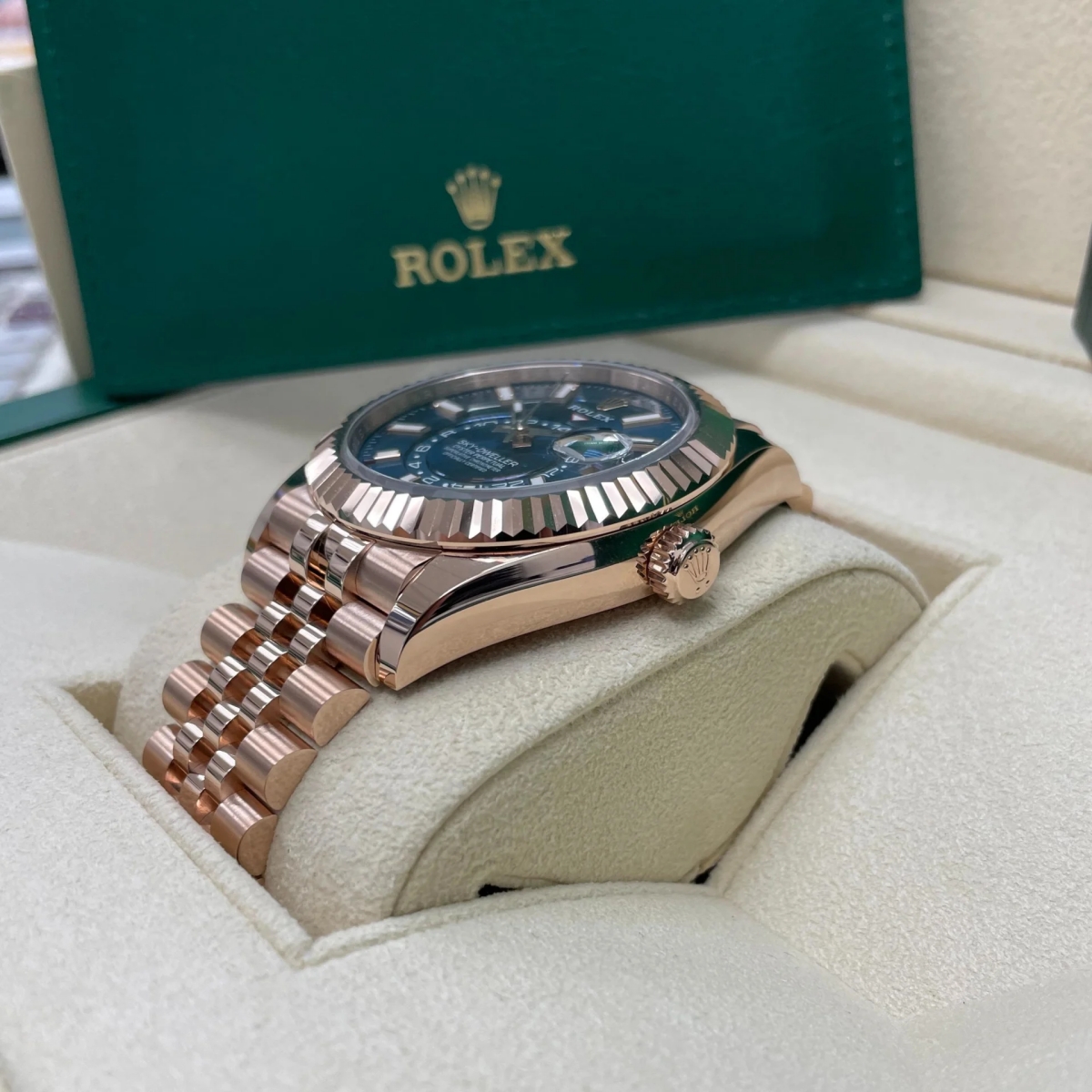 RLX Sky-Dweller 42mm 336935-0005 Rose Gold Blue Dial Oyster - LITELUX