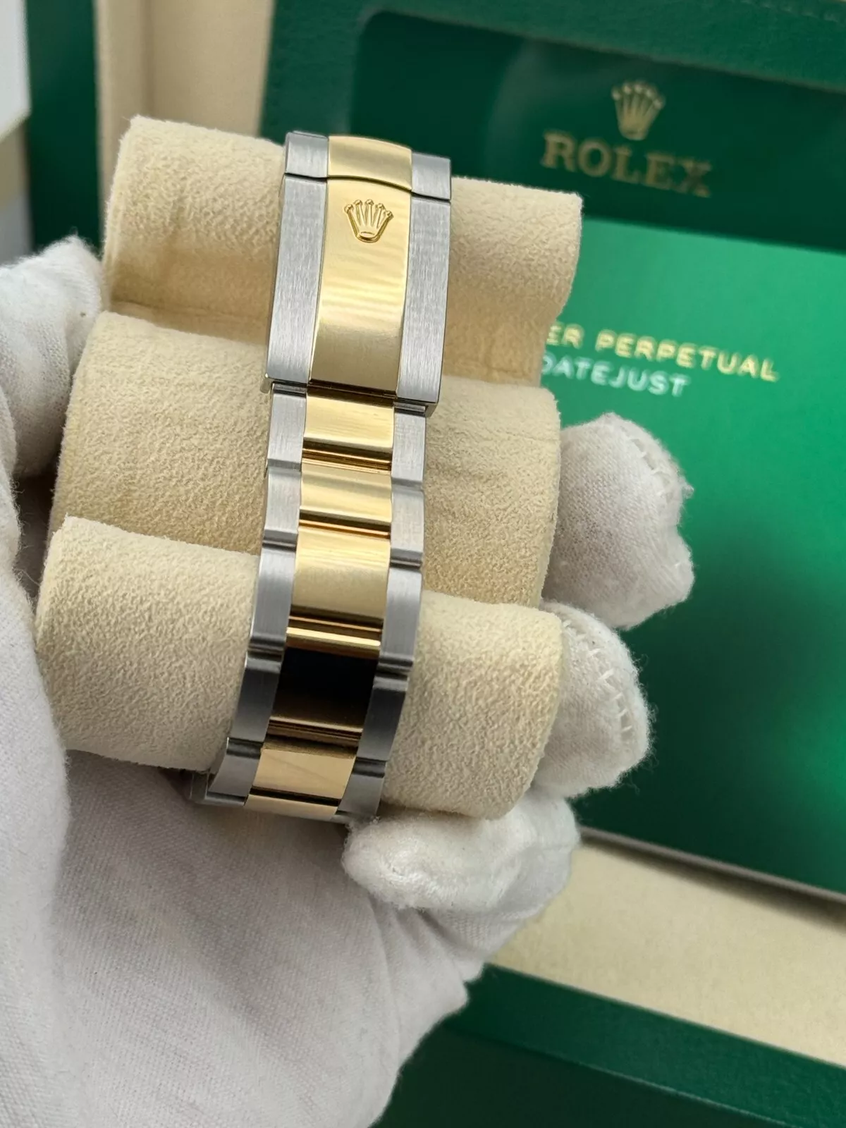 RLX Datejust 36mm 126233 Golden Fluted Motif 36mm Dial Oyster Bracelet - LITELUX