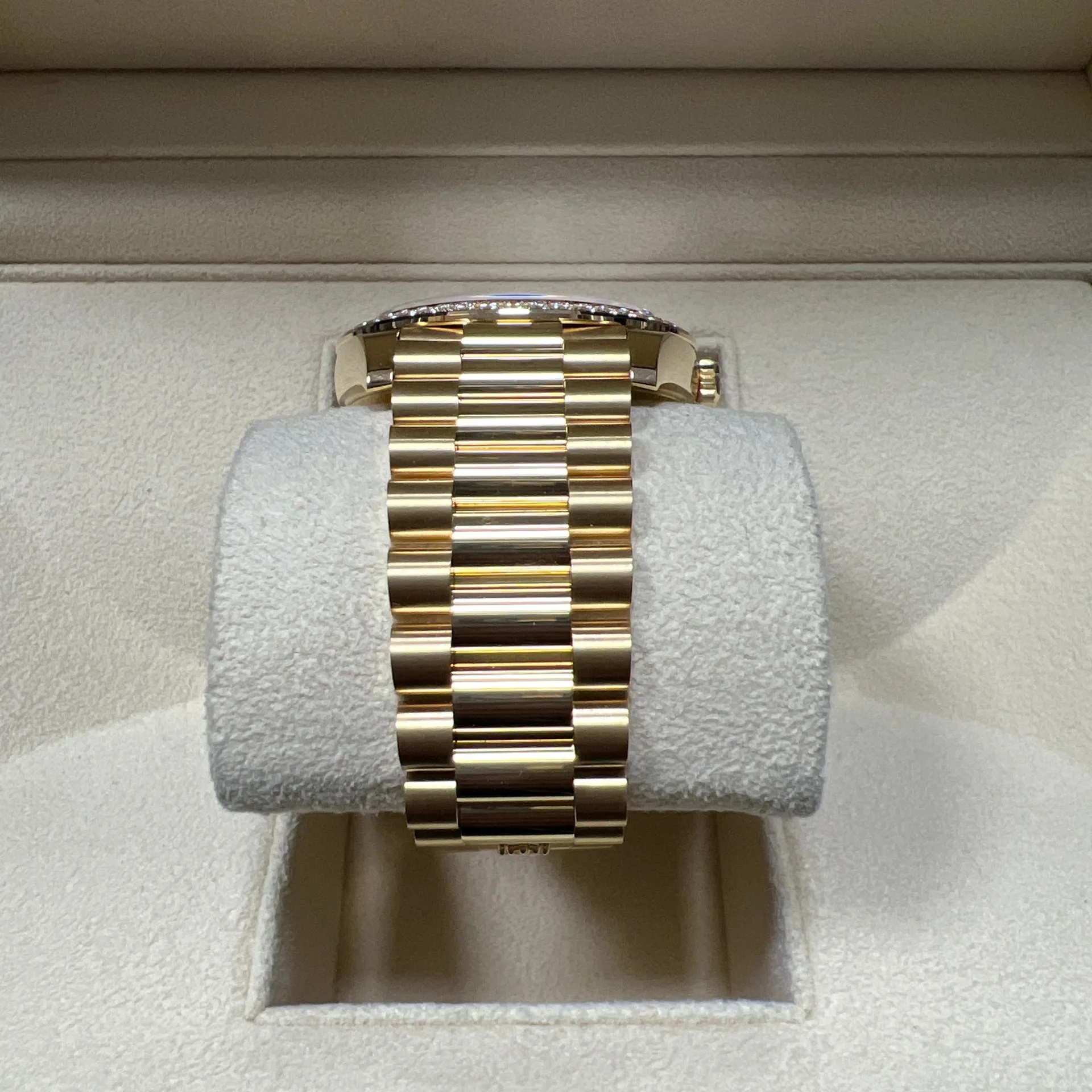 RLX Day-Date 40mm White Mother-of-Pearl Dial President Watch 228348RBR-0046 - LITELUX