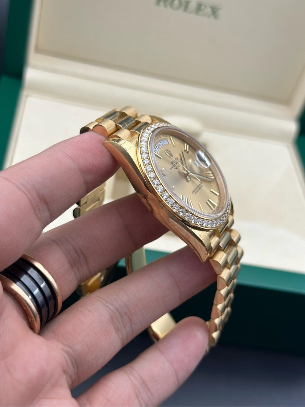 RLX Day-Date 40mm Champagne Dial and Diamond Bezel Yellow Gold President Bracelet 228348RBR-0003 - LITELUX