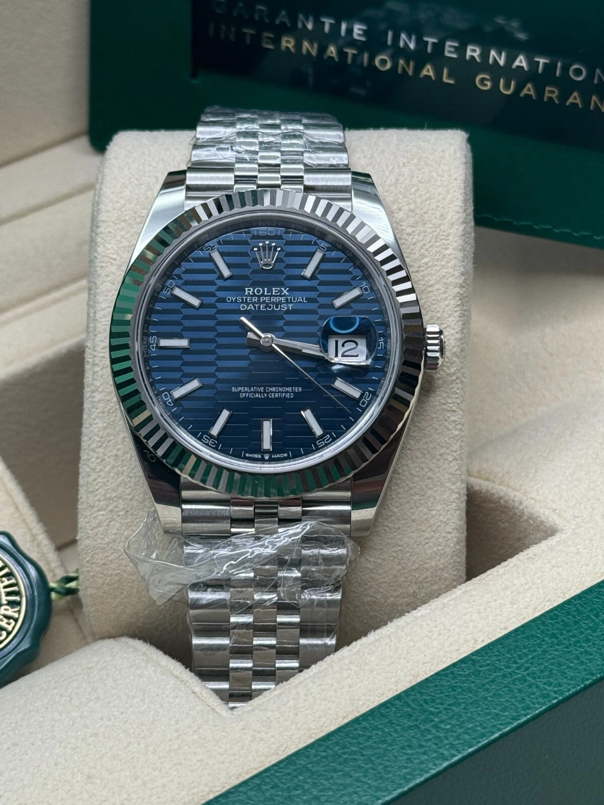 RLX Datejust 41mm Blue Fluted Motif Index Dial Jubilee Bracelet Watch - 126334 - LITELUX