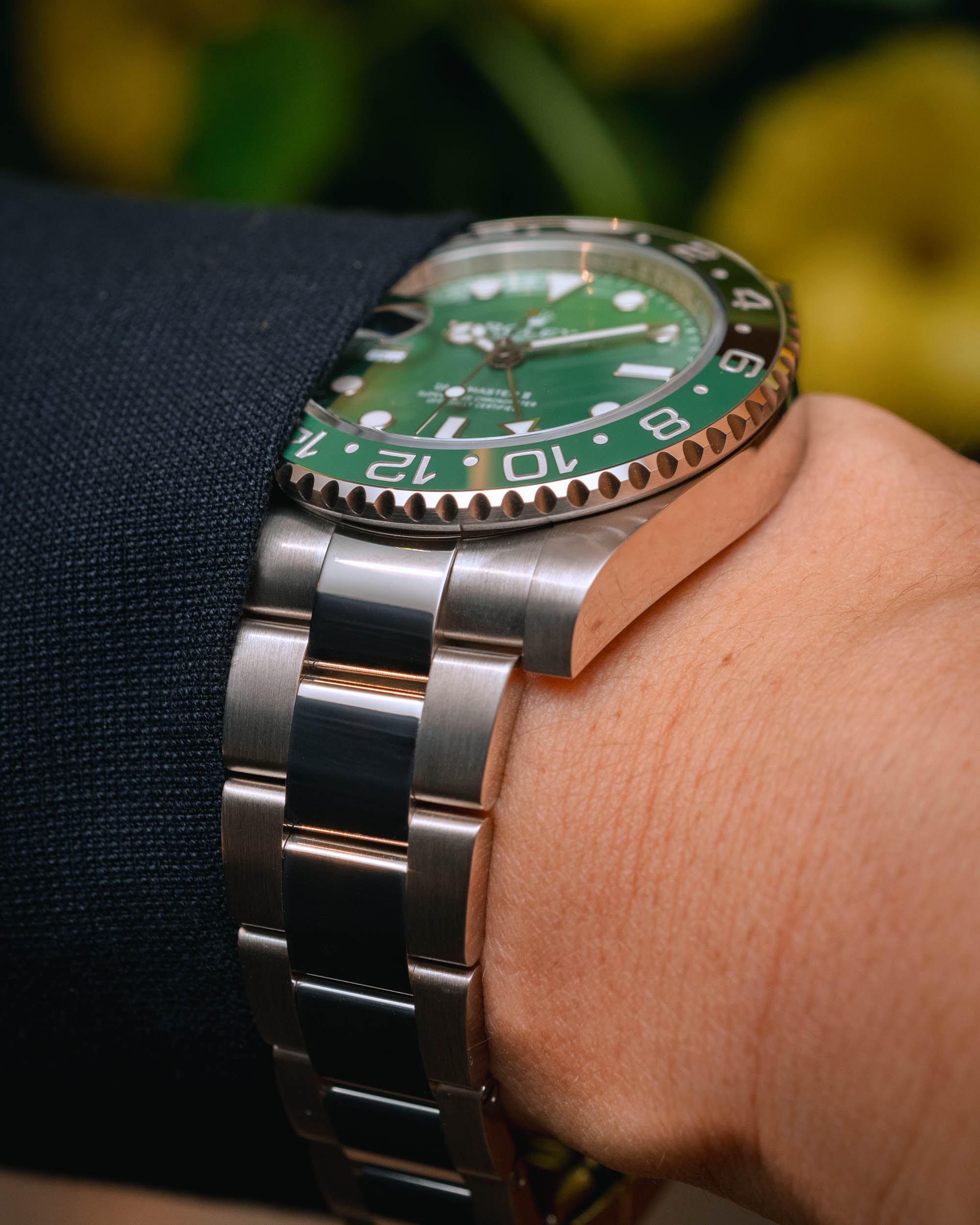 Rolex GMT-Master II 40mm 126729VTNR-0001 Green Dial White Gold Oyster Bracelet - LITELUX