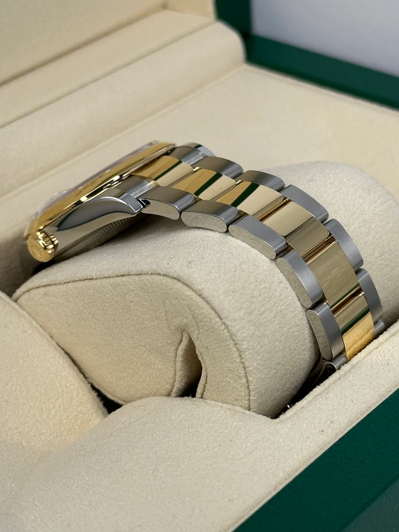 RLX Datejust 36mm 126203 White Dial Domed Bezel Jubilee Bracelet - LITELUX