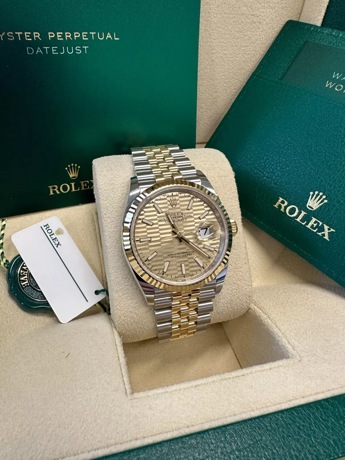RLX Datejust 36mm 126233 Golden Fluted Motif 36mm Dial Oyster Bracelet - LITELUX