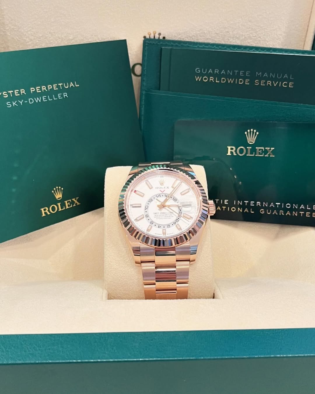 RLX Sky-Dweller 42mm 336935-0003 Rose Gold White Dial Oyster - LITELUX
