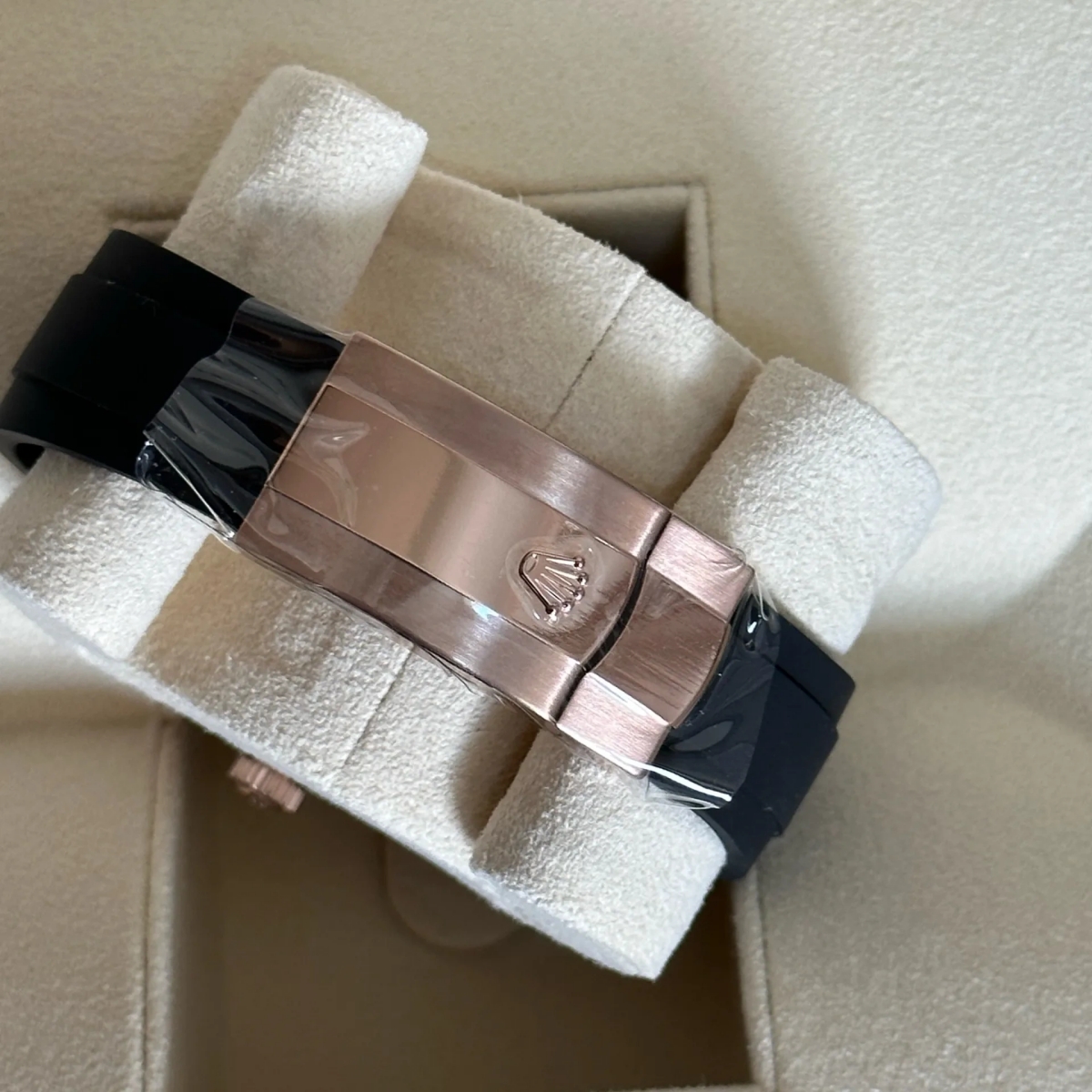 RLX Sky-Dweller 42mm Rose Gold Chocolate Dial Oysterflex - 336235 - LITELUX