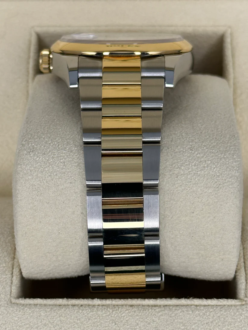 RLX Datejust 36mm 126203 White Dial Domed Bezel Jubilee Bracelet - LITELUX