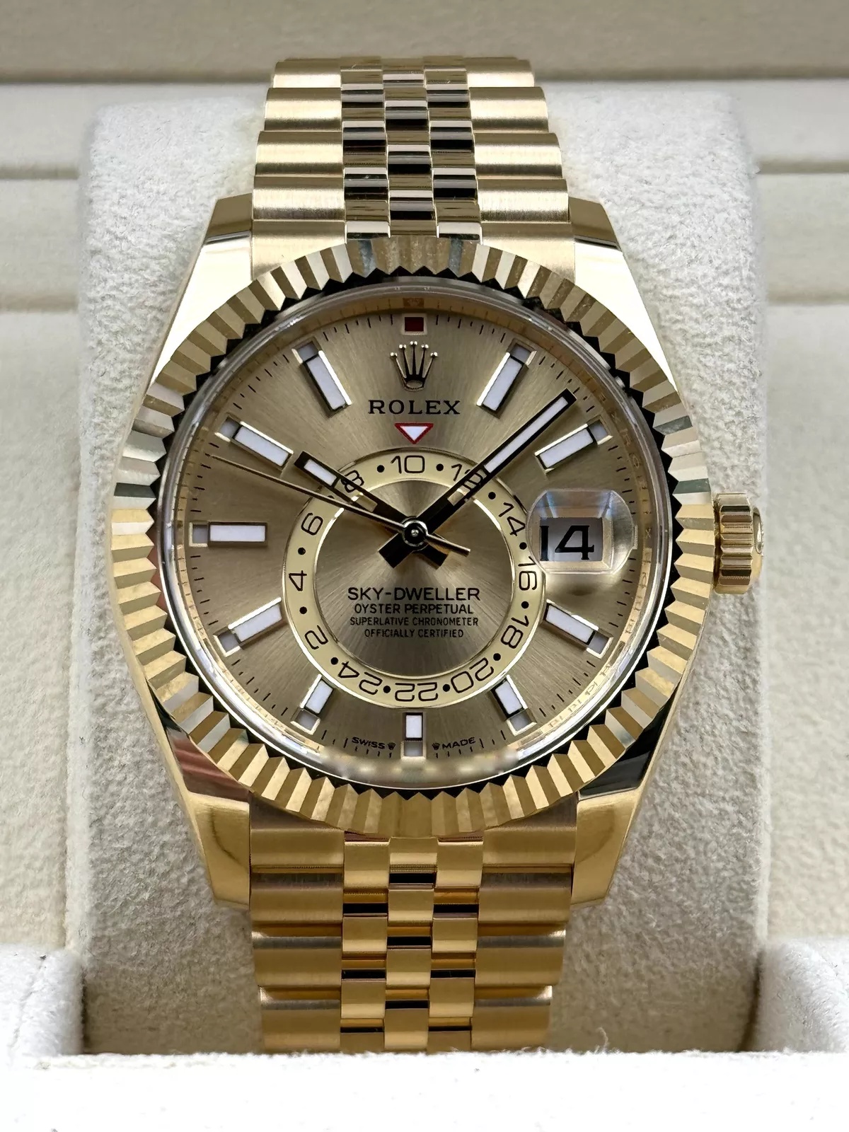 RLX Sky-Dweller 42mm 336938-0004 Yellow Gold Champagne Dial Jubilee - LITELUX