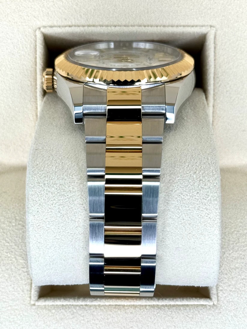 RLX Sky-Dweller 42mm 336933-0005 Two-Tone Yellow Gold White Dial Oyster - LITELUX