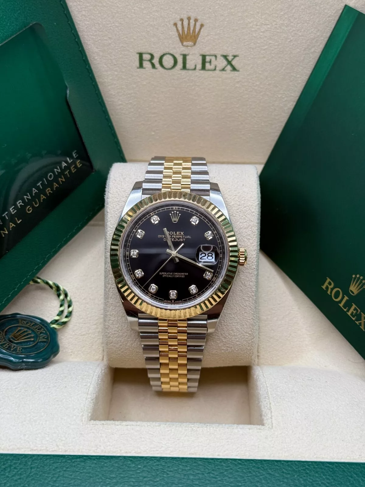 RLX Datejust 36mm 126233 Custom Black Dial Jubilee Bracelet Watch - LITELUX