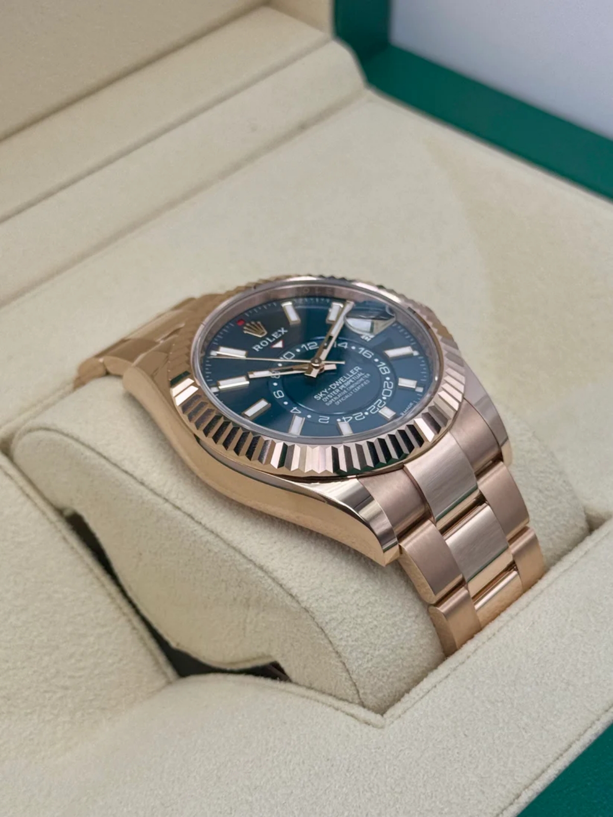 RLX Sky-Dweller 42mm 336935-0001 Rose Gold Blue Dial Oyster - LITELUX