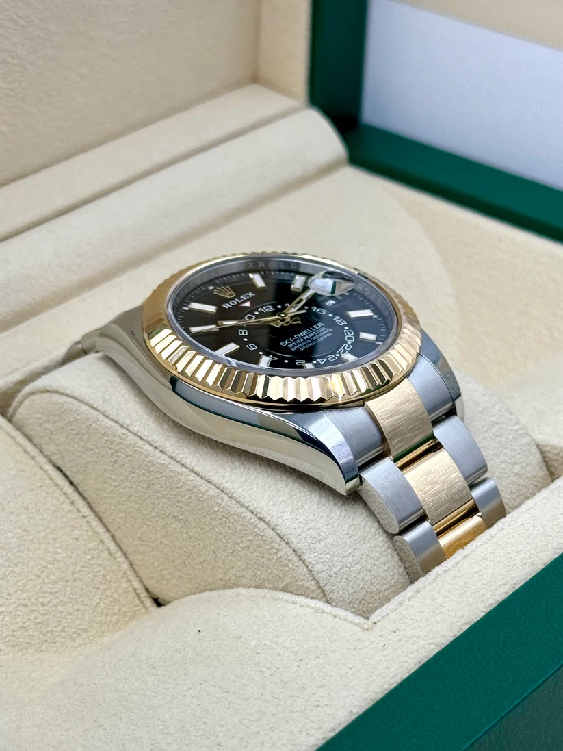 RLX Sky-Dweller 42mm 336933-0003 Two-Tone Yellow Gold Black Dial Jubilee - LITELUX