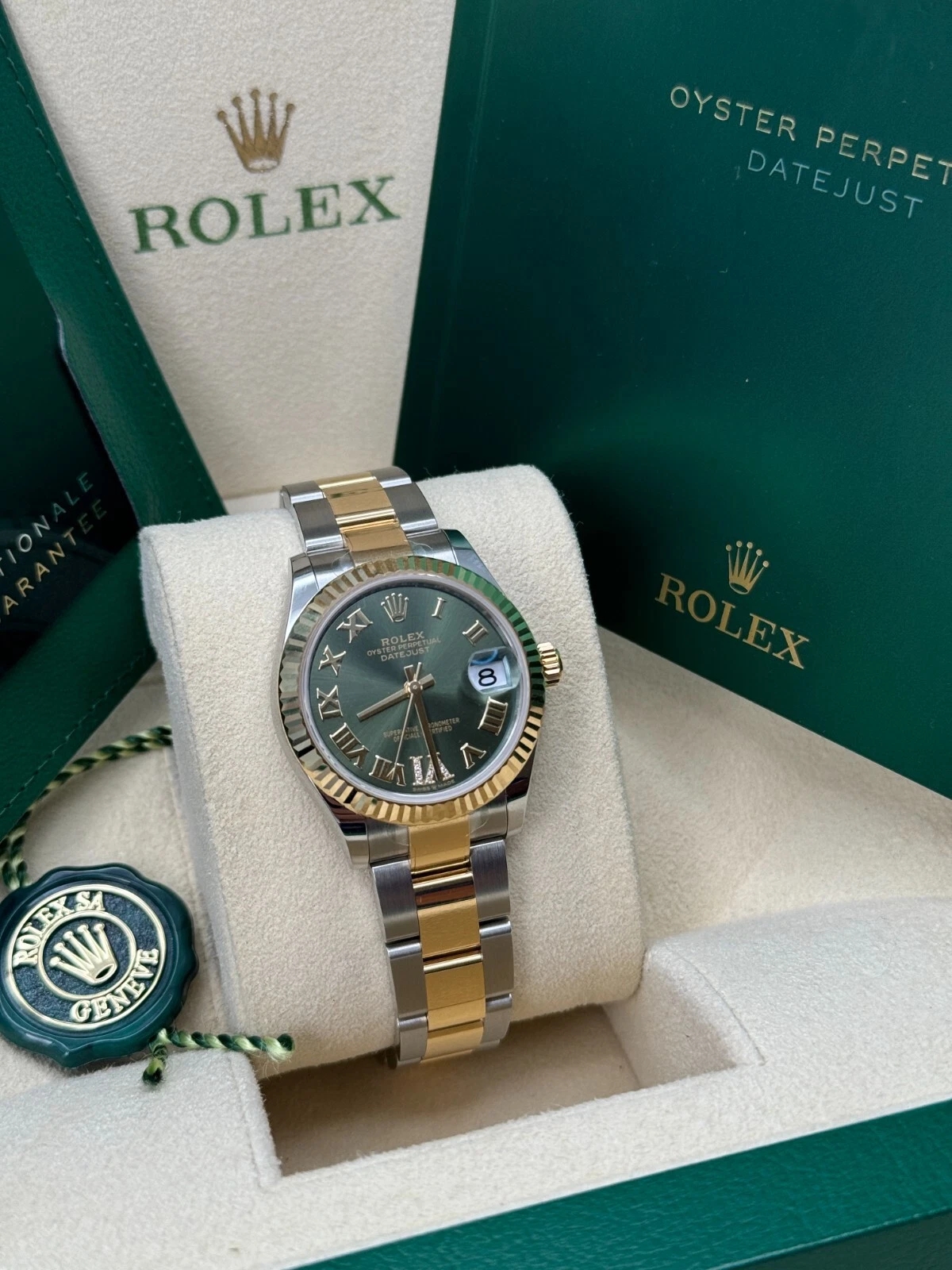 RLX Datejust m278273-0015/0016 31mm Olive Green Dial Stainless Steel and Yellow Gold Oyster Watch - LITELUX