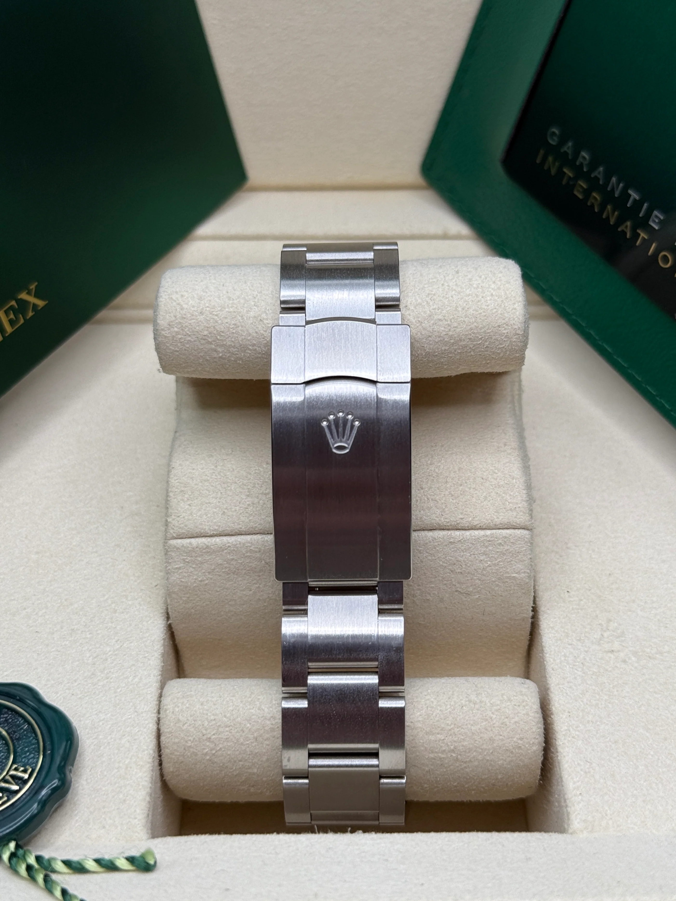 RLX Oyster-Perpetual 41mm 124300-0002 Stainless Steel Black Index Dial Watch - LITELUX