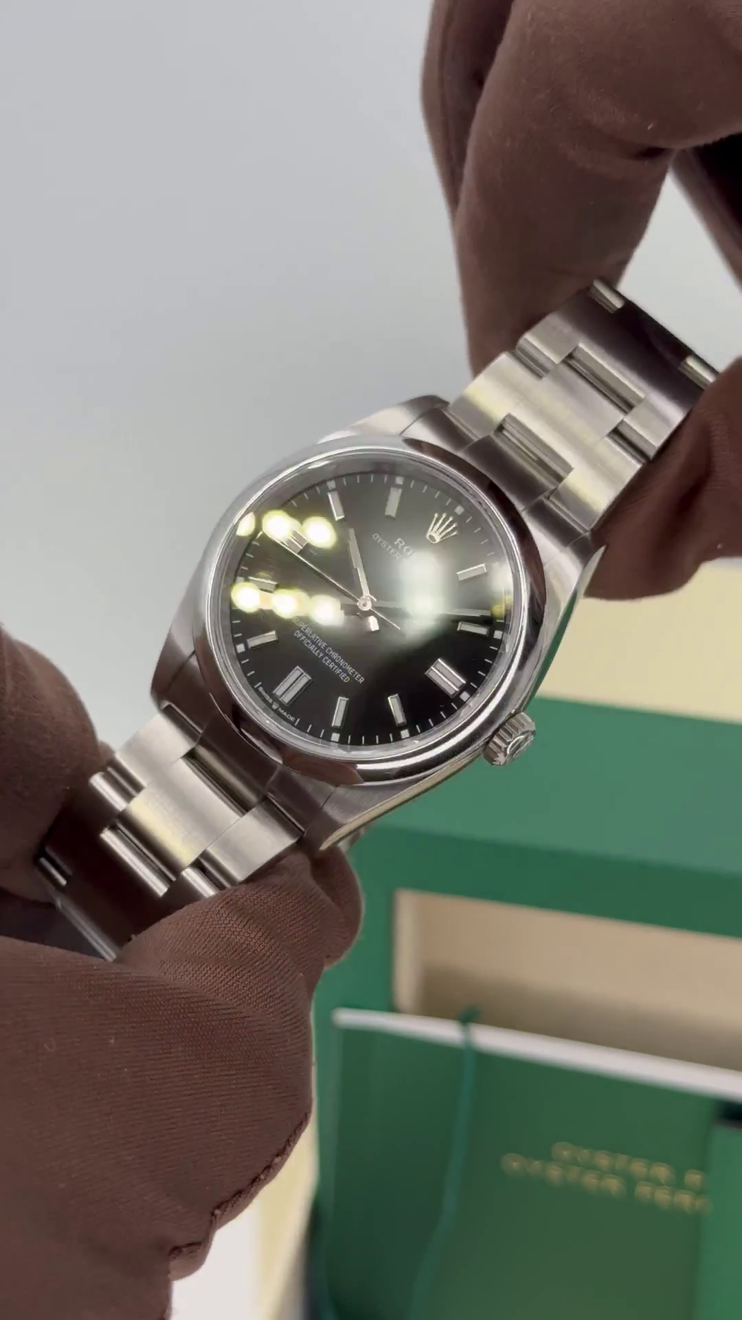 RLX Oyster Perpetual 36mm 126000-0014 Black Dial Oyster Stainless Steel Bracelet - LITELUX